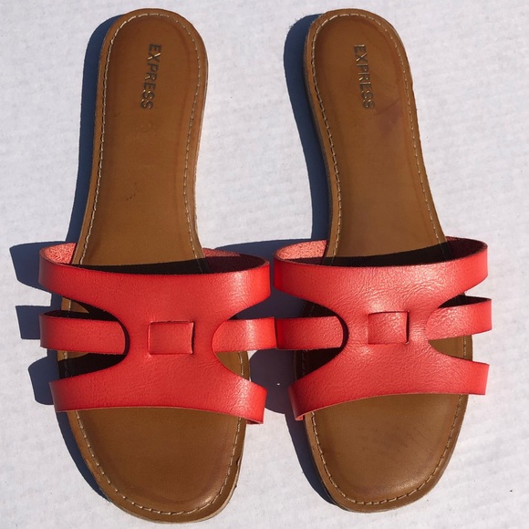 Express Sandals - Picture 4 of 7